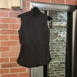 CALIA by Carrie Underwood Black Zip-Up Vest